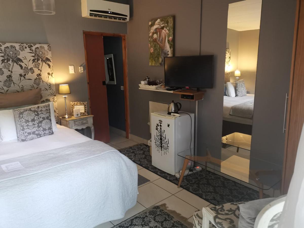 Bed and Breakfast Adeo à Bloemfontein Extérieur photo