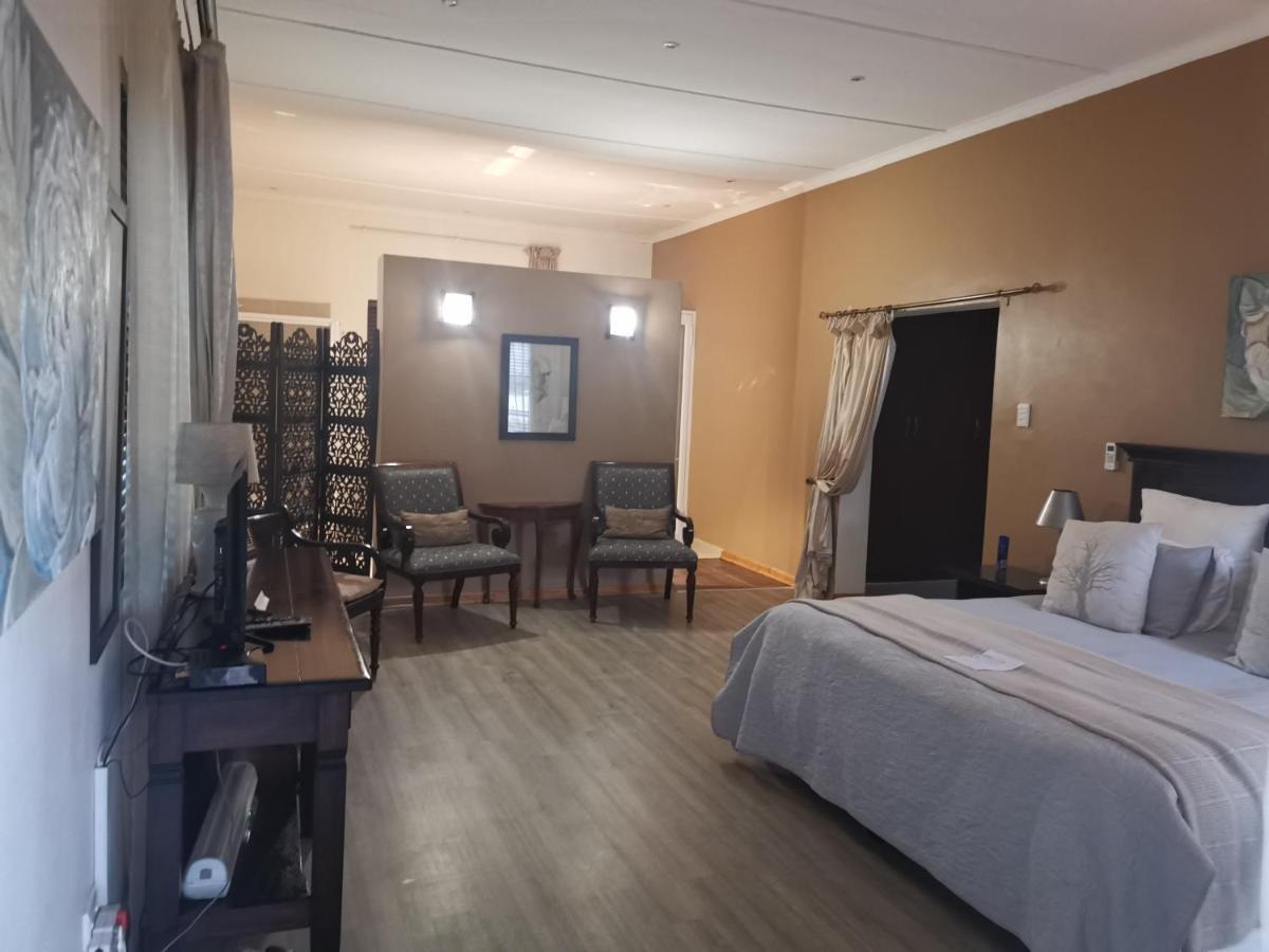 Bed and Breakfast Adeo à Bloemfontein Extérieur photo